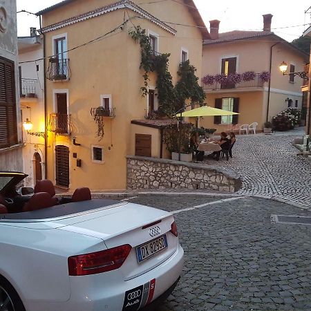 Scaccia Pensieri Villa Cerchio Kültér fotó