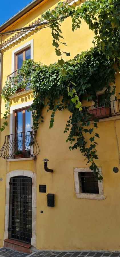 Scaccia Pensieri Villa Cerchio Kültér fotó