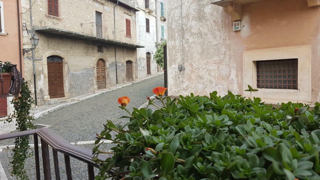 Scaccia Pensieri Villa Cerchio Kültér fotó