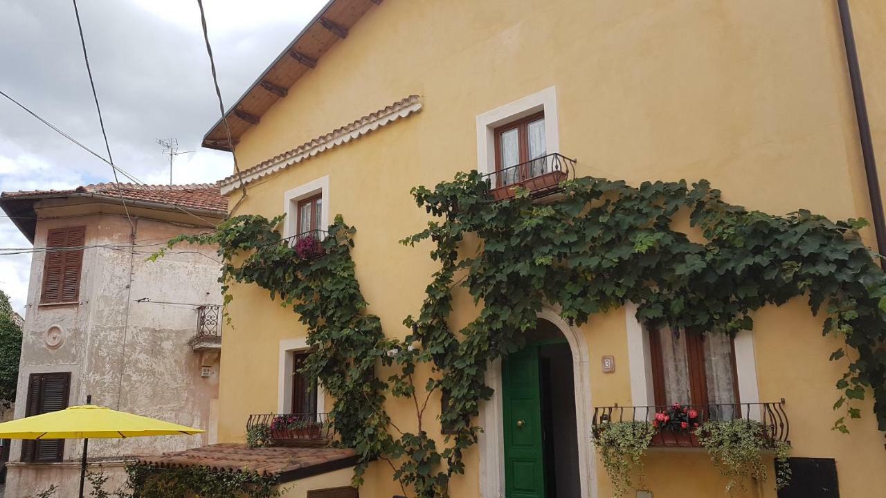 Scaccia Pensieri Villa Cerchio Kültér fotó